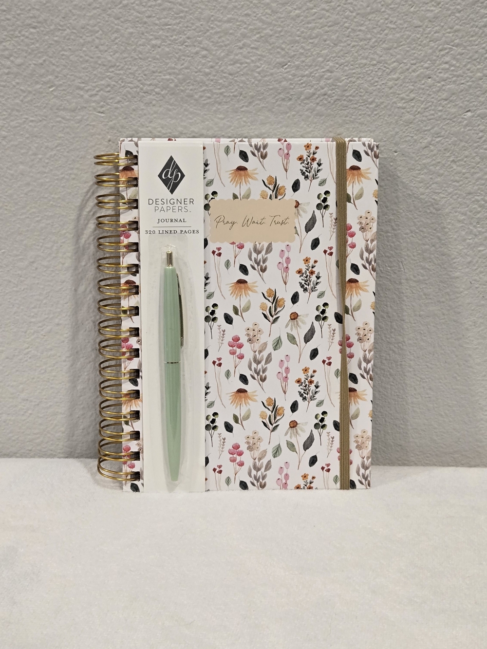 Designer Papers 320 Lined Pages Floral Journal with Mint Pen